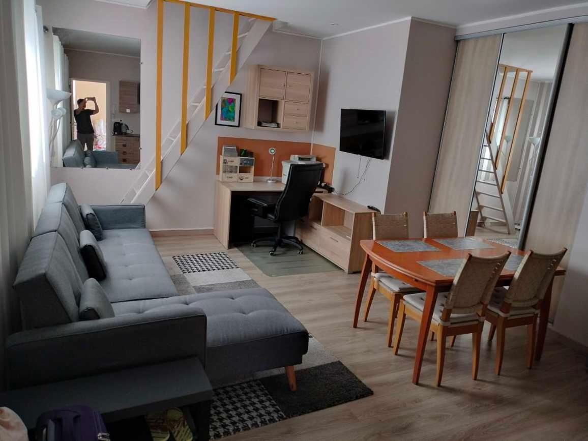 Home, Sweet Apartment *
